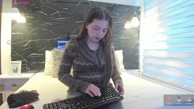 ZOE LE online show from 02/04/26, 11:49