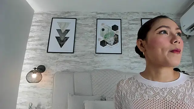 ashlye collins online show from 12/19/25, 09:22