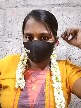 Tamil Hot Sandy online show from 06/30/26, 05:25