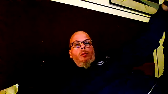 Snapshot of ilmilanese76 chatting on 02/24/26, 12:30 ilmilanese76 online show from 02/24/26, 12:30