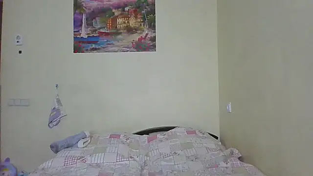 QueenMomyS online show from 04/17/26, 08:12