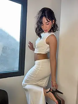 Capricho 01 online show from 02/17/26, 06:14