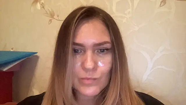 Snapshot of Milysoren chatting on 02/19/26, 04:47 Milysoren online show from 02/19/26, 04:47