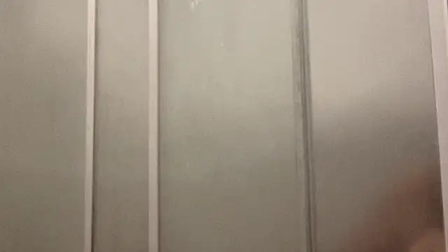 Snapshot of Milysoren chatting on 02/23/26, 05:49 Milysoren online show from 02/23/26, 05:49