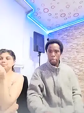 Yin yang hot online show from 11/09/25, 03:16