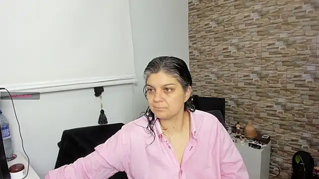 Yin yang hot online show from 11/21/25, 03:27