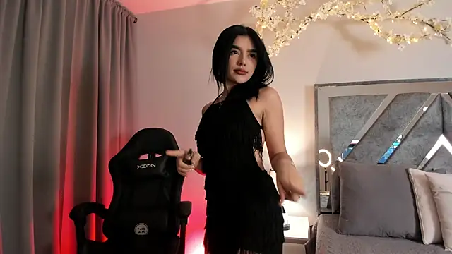 paulinabennet online show from 10/14/25, 03:07