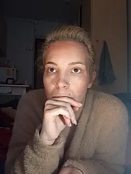 Conny Shellie online show from 11/27/25, 09:33