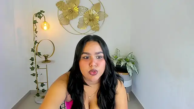 Jade gonzalez online show from 10/12/25, 05:28