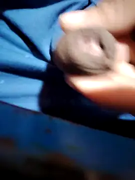 Snapshot of Sir_clouden chatting on 10/12/25, 02:27 Sir clouden online show from 10/12/25, 02:27