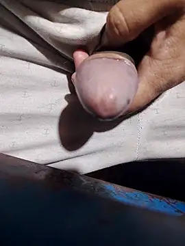 Sir clouden online show from 02/15/26, 01:20