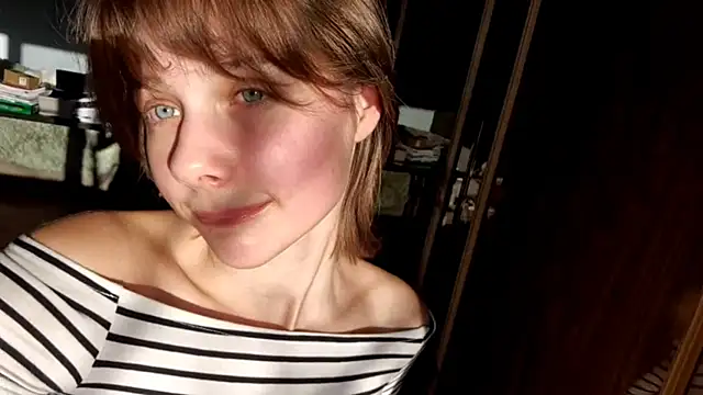 ExitedTroth online show from 09/30/25, 01:49