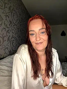 Snapshot of ilana_Rae chatting on 11/10/25, 11:48 ilana Rae online show from 11/10/25, 11:48