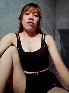 nhinhi-sexy online show from 10/19/25, 12:17