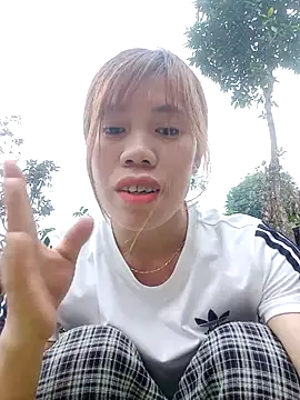 nhinhi-sexy online show from 10/31/25, 12:55