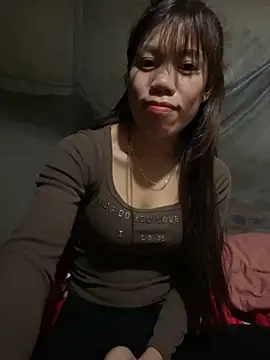 nhinhi-sexy online show from 12/04/25, 07:11