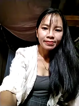 Snapshot of lmc-zz chatting on 10/23/25, 11:46 lmc-zz online show from 10/23/25, 11:46