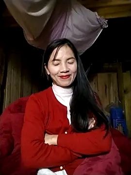 Snapshot of lmc-zz chatting on 11/25/25, 12:38 lmc-zz online show from 11/25/25, 12:38