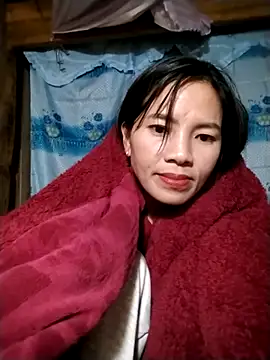 Snapshot of lmc-zz chatting on 11/27/25, 01:02 lmc-zz online show from 11/27/25, 01:02