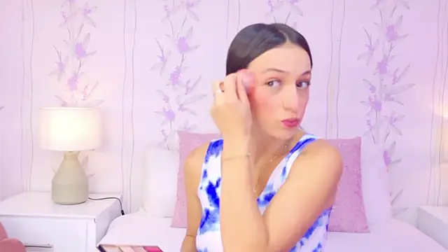 MarilynWild online show from 10/18/25, 02:18