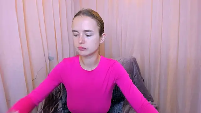 LilMary  online show from 11/21/25, 06:45