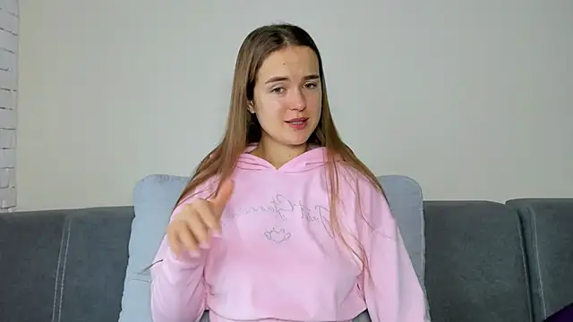 LilMary  online show from 12/05/25, 07:28