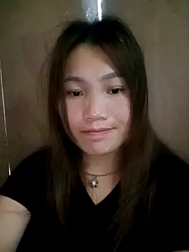 min-xinh online show from 10/19/25, 09:43