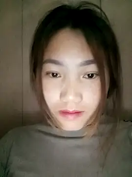 min-xinh online show from 12/14/25, 09:30