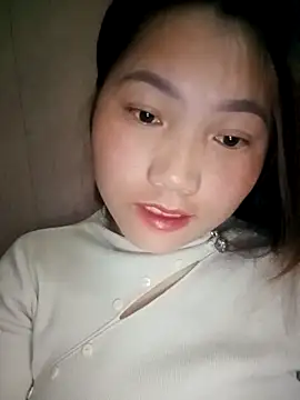 min-xinh online show from 12/16/25, 05:18