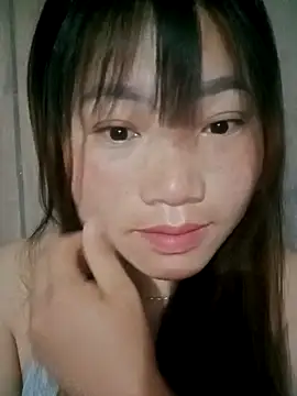 min-xinh online show from 04/08/26, 10:54