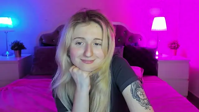 CamillaDreamer online show from 01/12/26, 06:24