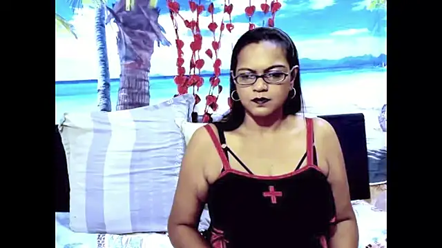 Snapshot of indianswtbella chatting on 02/18/26, 04:52 indianswtbella online show from 02/18/26, 04:52