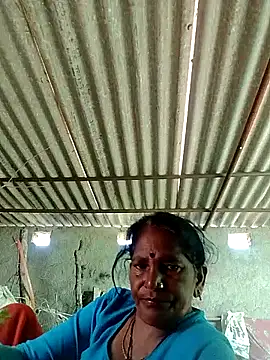 Snapshot of Rs_sonam chatting on 10/11/25, 07:18 Rs sonam online show from 10/11/25, 07:18