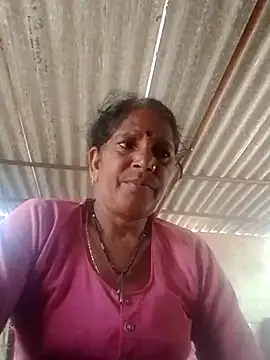 Snapshot of Rs_sonam chatting on 10/14/25, 02:01 Rs sonam online show from 10/14/25, 02:01