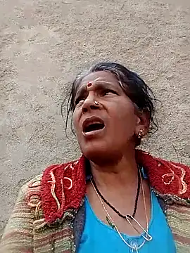 Snapshot of Rs_sonam chatting on 11/12/25, 06:47 Rs sonam online show from 11/12/25, 06:47