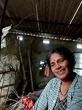 Snapshot of Rs_sonam chatting on 12/14/25, 09:14 Rs sonam online show from 12/14/25, 09:14