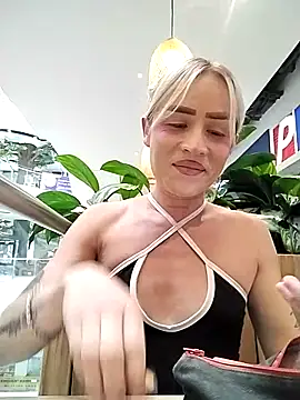 alexawinterrr online show from 02/05/26, 07:40