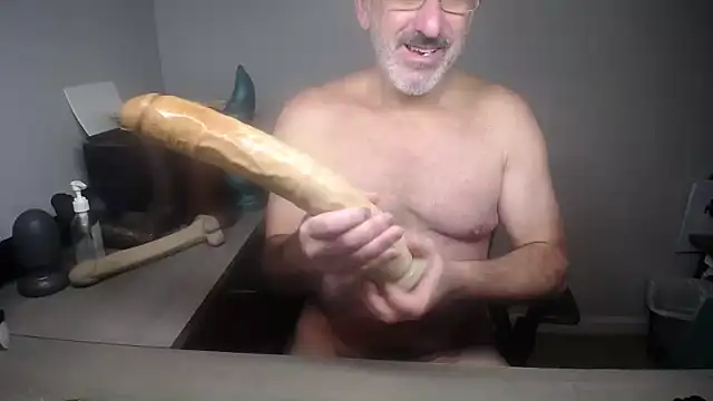 Snapshot of sackstor chatting on 01/04/25, 07:02 sackstor online show from 01/04/25, 07:02