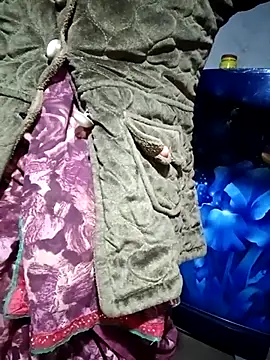 Lona2525 online show from 12/04/25, 06:16