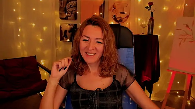 DonnaSmitth online show from 10/27/25, 03:27