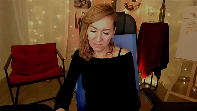 DonnaSmitth online show from 11/11/25, 03:34