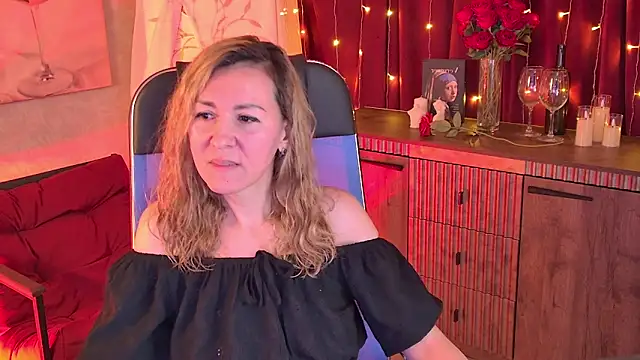 DonnaSmitth online show from 04/07/26, 06:52