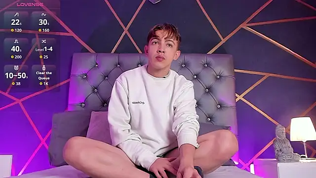 Lian Miller1  online show from 03/27/26, 12:27