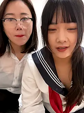 Snapshot of tiantian-26 chatting on 10/22/25, 02:34 tiantian-26 online show from 10/22/25, 02:34