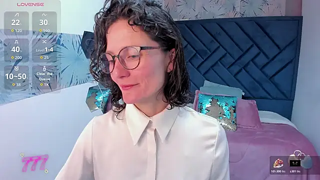 Valery More   online show from 05/19/26, 12:11