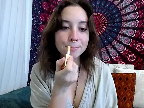 AdalynKiss online show from 12/01/25, 07:13