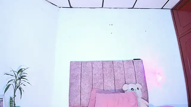 Mila 1wood online show from 03/14/26, 01:38