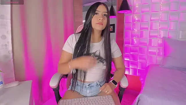 Scarlett Kiiss online show from 02/17/26, 11:50