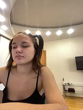 Snapshot of Jes_ka chatting on 10/02/25, 05:03 Jes ka online show from 10/02/25, 05:03