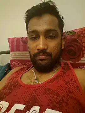 Snapshot of devid3795 chatting on 10/27/25, 06:01 devid3795 online show from 10/27/25, 06:01